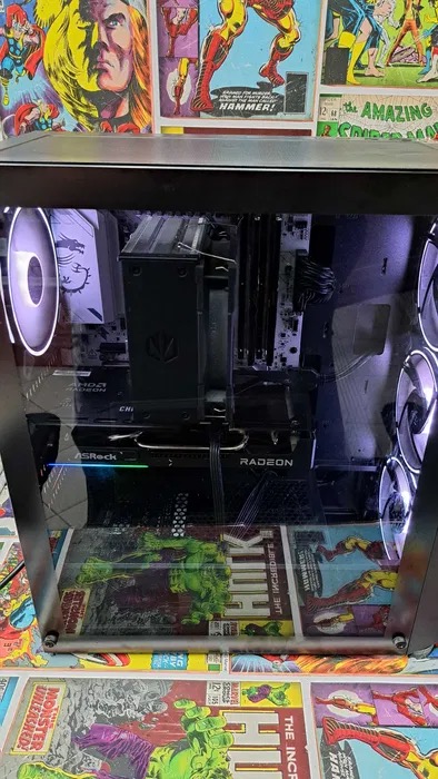 Gaming PC Ryzen 5 9600X | Radeon RX 9060 XT | 8GB 32GB DDR5 | 1TB SSD |